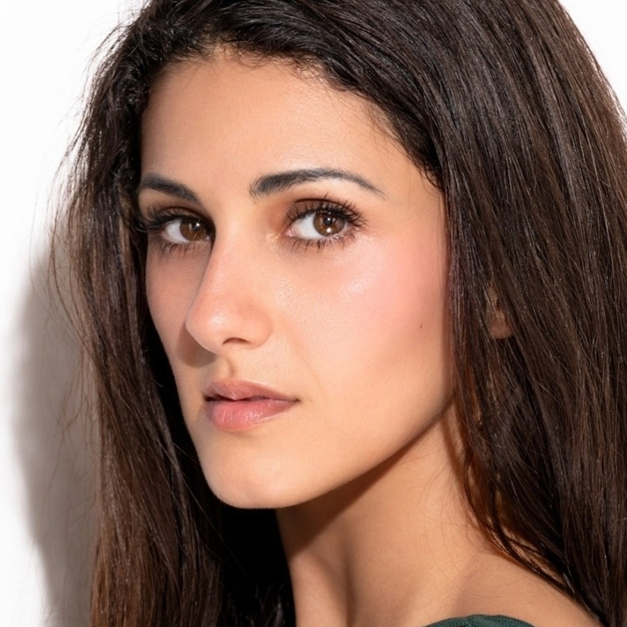 Head crop look 2