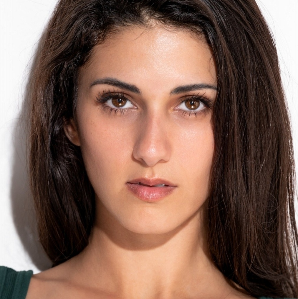 Head crop look 1